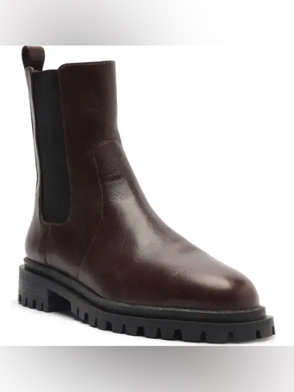 NWT Arezzo Brandy Chelsea Boots, Size 8